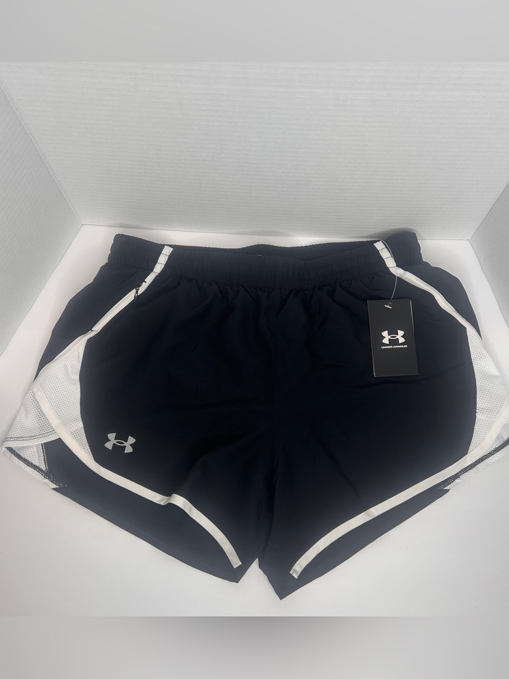 Under Armor Women’s IA Fly-by 3in Shorts, Lightweight With Breathable Mesh/ M - Picture 4 of 12